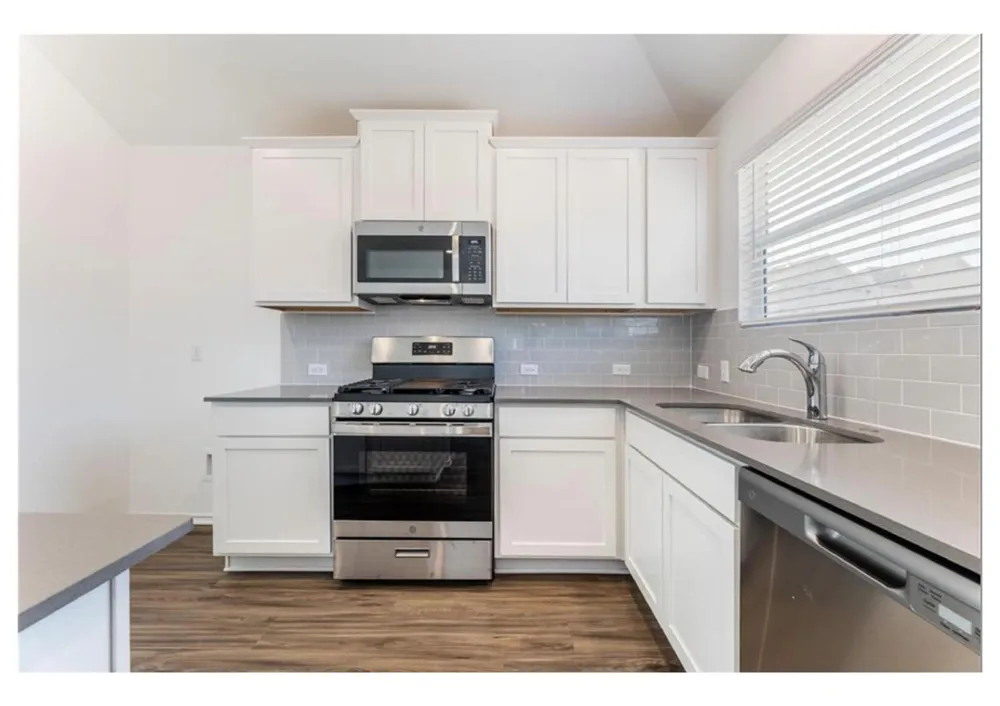 381 Jack Ryan Street Kyle, TX 78640