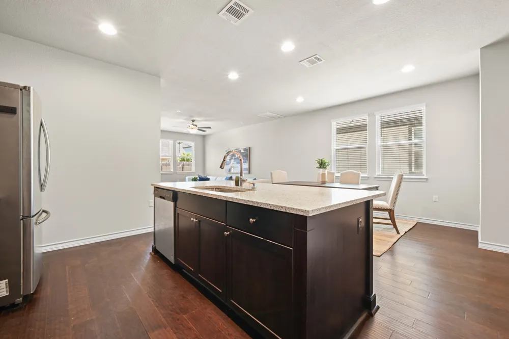 12016 Cimaizon Drive Austin, TX 78725
