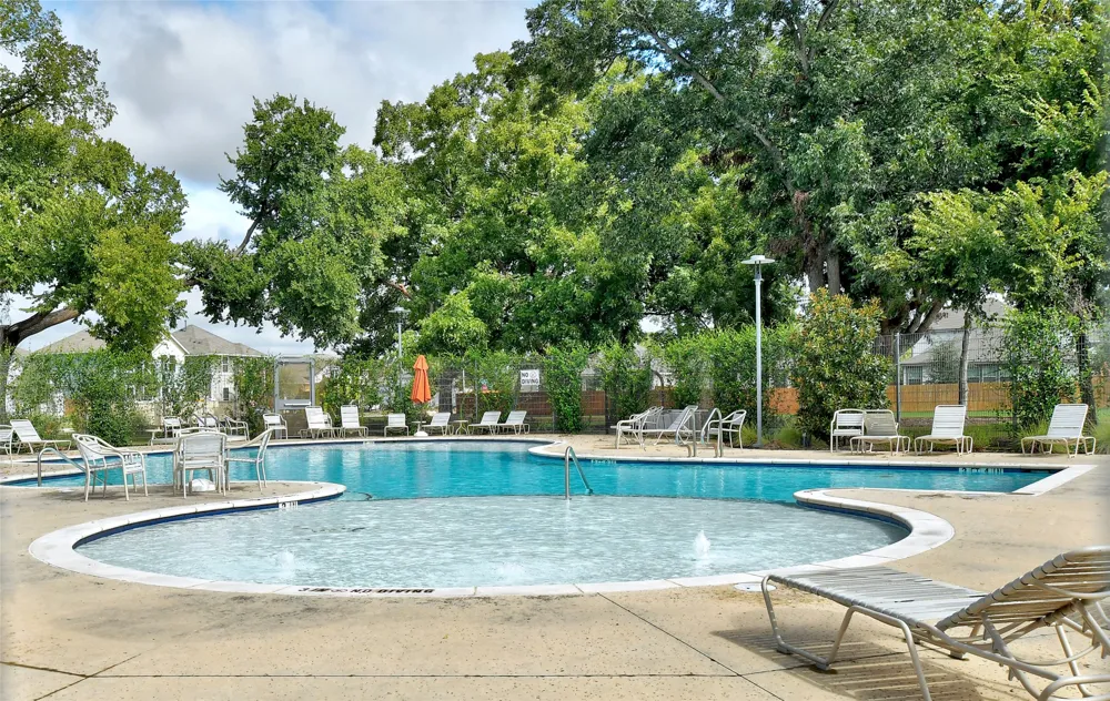 12016 Cimaizon Drive Austin, TX 78725