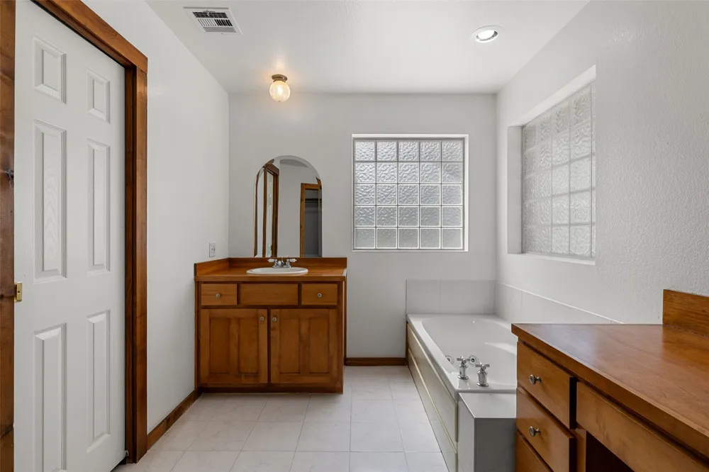 179 Rainbow Drive Bastrop, TX 78602