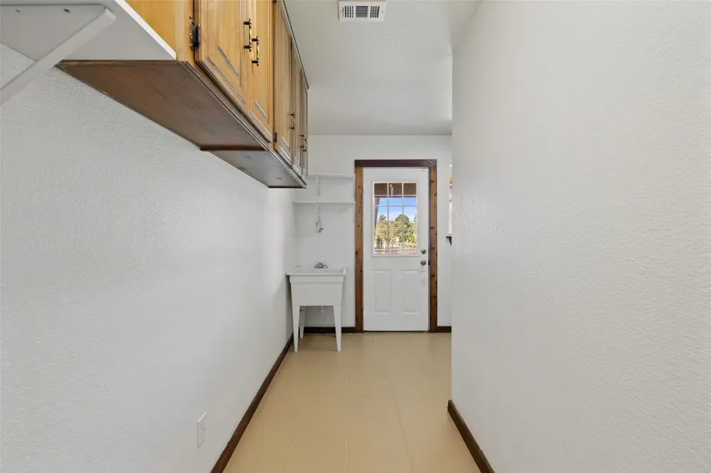 179 Rainbow Drive Bastrop, TX 78602