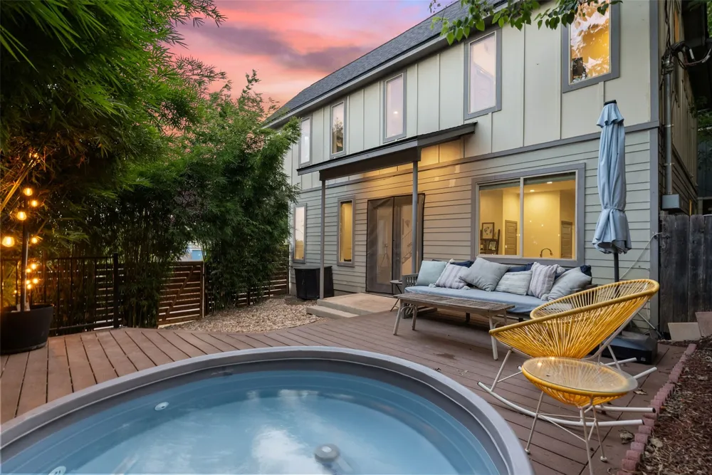 1158 Ridgeway Drive #A Austin, TX 78702
