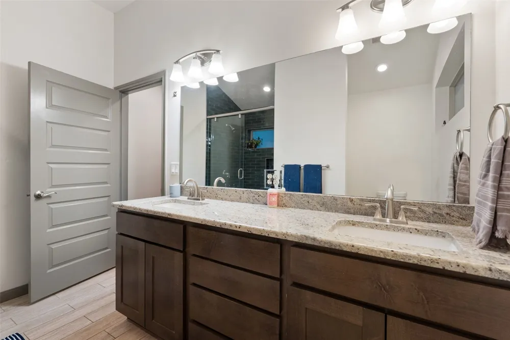 1158 Ridgeway Drive #A Austin, TX 78702