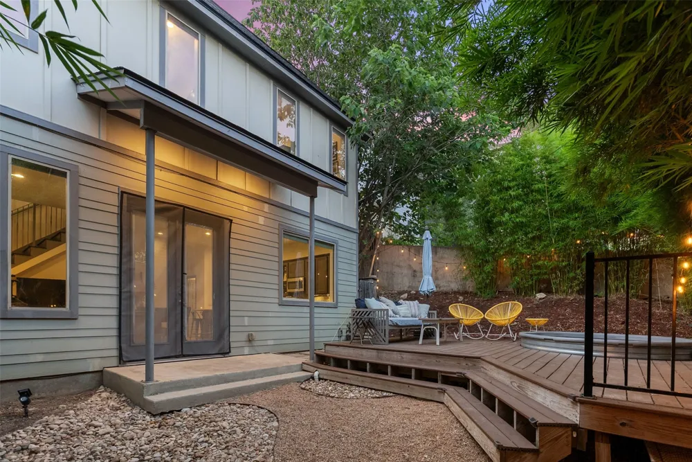 1158 Ridgeway Drive #A Austin, TX 78702