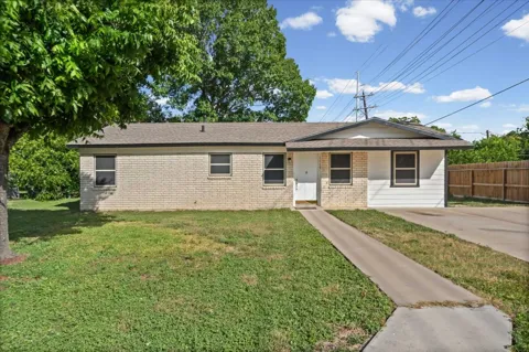 1115 Sycamore Street