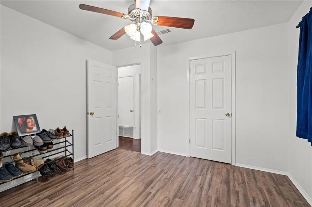 1115 Sycamore Street San Marcos, TX 78666