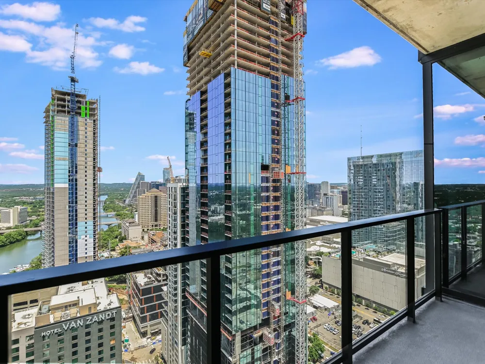 84 East Avenue #3410 Austin, TX 78701