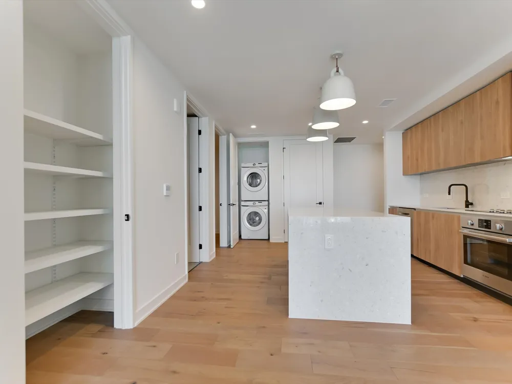 84 East Avenue #3410 Austin, TX 78701