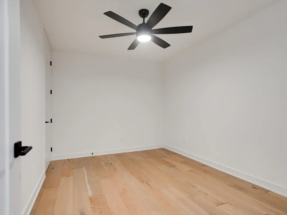 84 East Avenue #3410 Austin, TX 78701