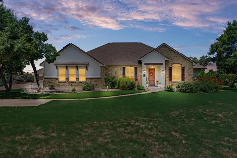 152 Whitney Woods Circle
