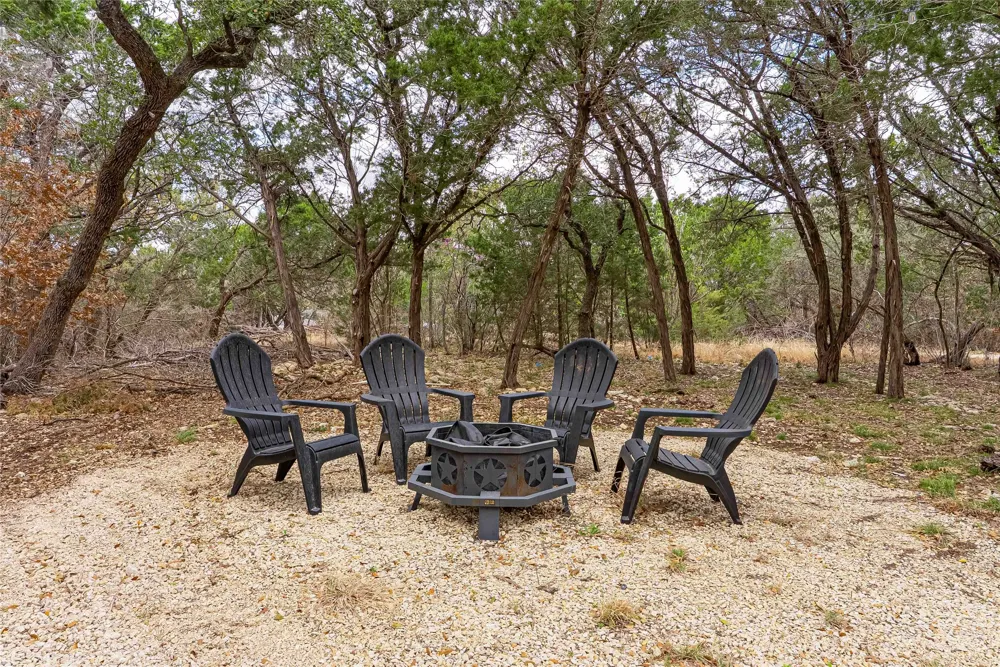 9220 County Road 272 Bertram, TX 78605