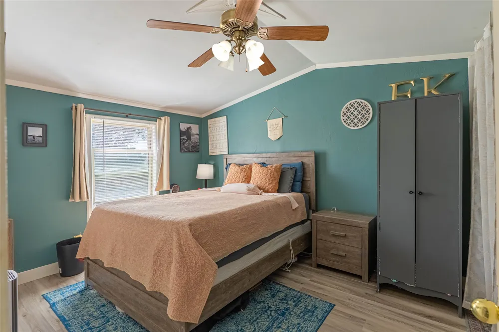 9220 County Road 272 Bertram, TX 78605
