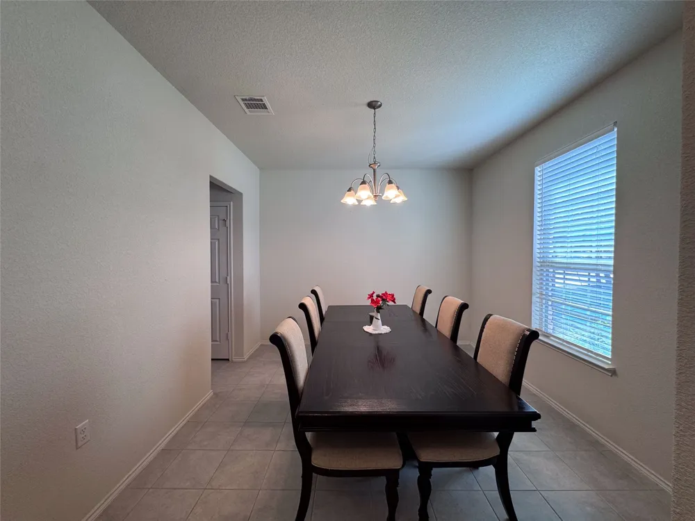 11905 Reindeer Drive Austin, TX 78754