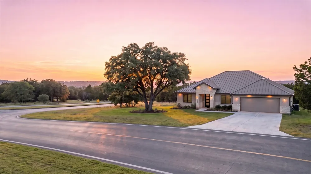 101 Broken Hills Horseshoe Bay, TX 78657