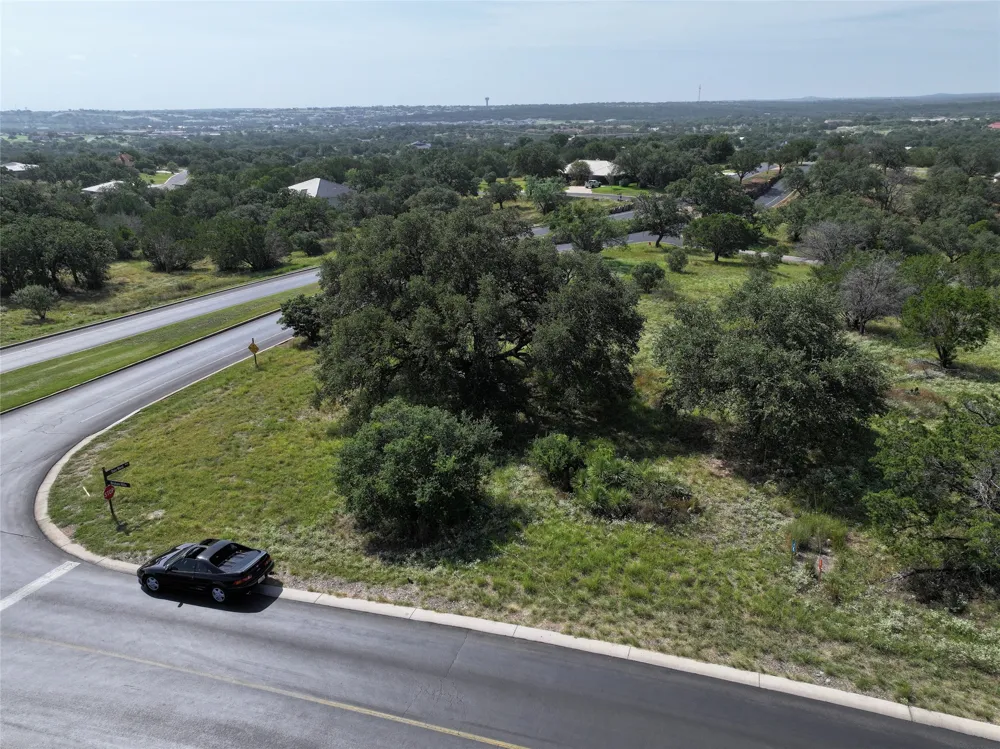 101 Broken Hills Horseshoe Bay, TX 78657