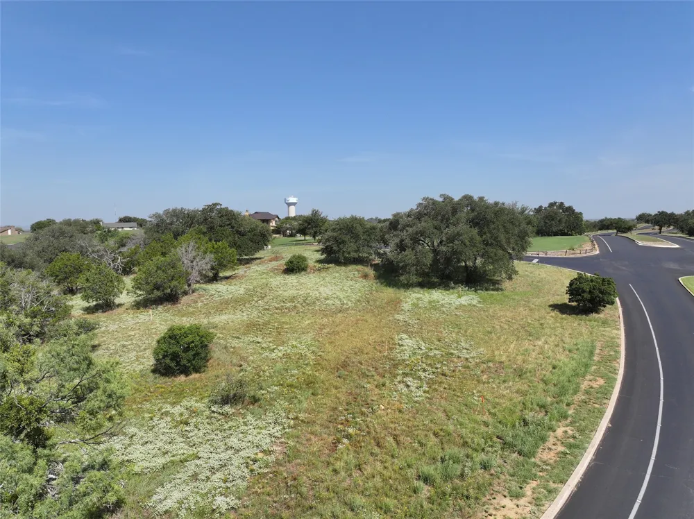 101 Broken Hills Horseshoe Bay, TX 78657