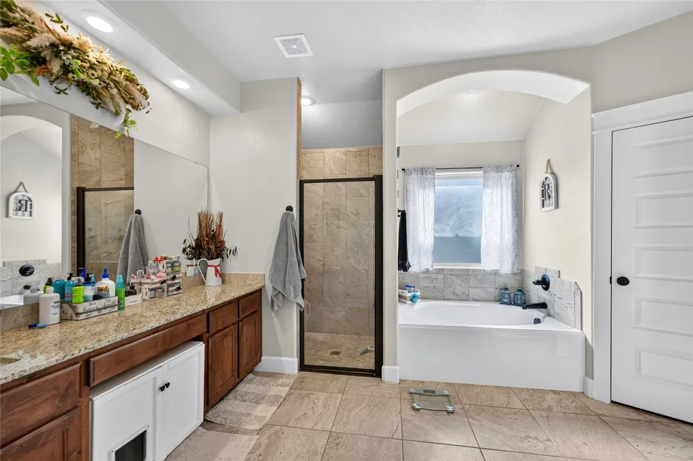 6149 Big Tree Drive Salado, TX 76571
