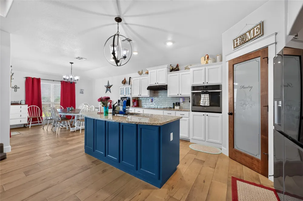 6149 Big Tree Drive Salado, TX 76571