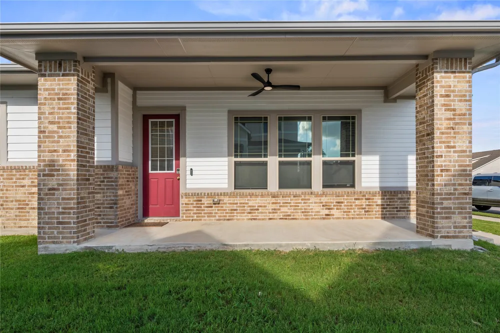 8011 Orizzonte Street Austin, TX 78744