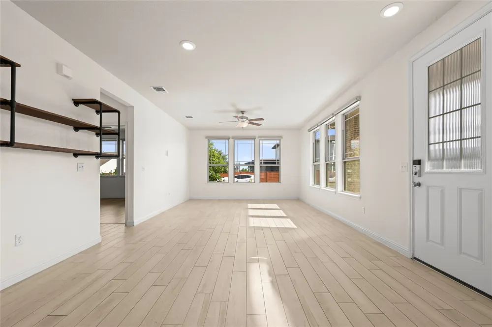 8011 Orizzonte Street Austin, TX 78744