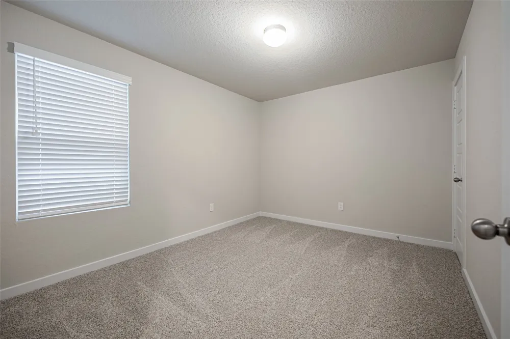 25525 Flora Bella Lane Elgin, TX 78621