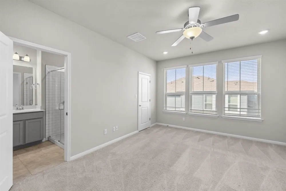 1015 Vista View Drive #1301 Georgetown, TX 78626