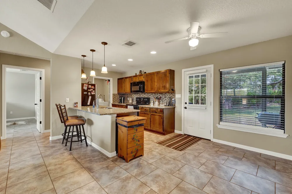 4142 Morningside Way Canyon Lake, TX 78133