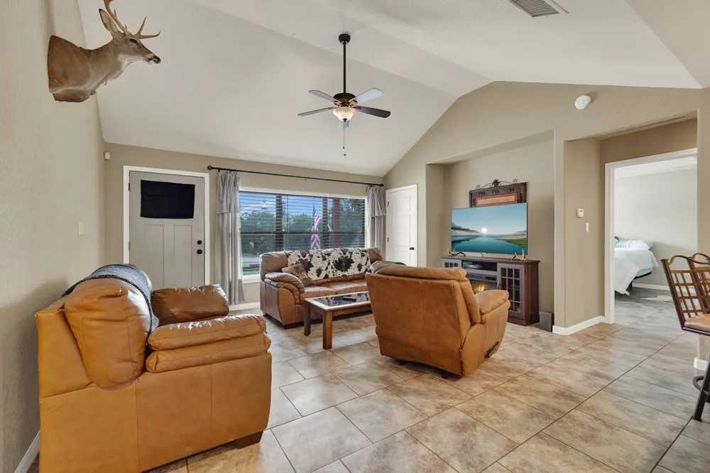 4142 Morningside Way Canyon Lake, TX 78133