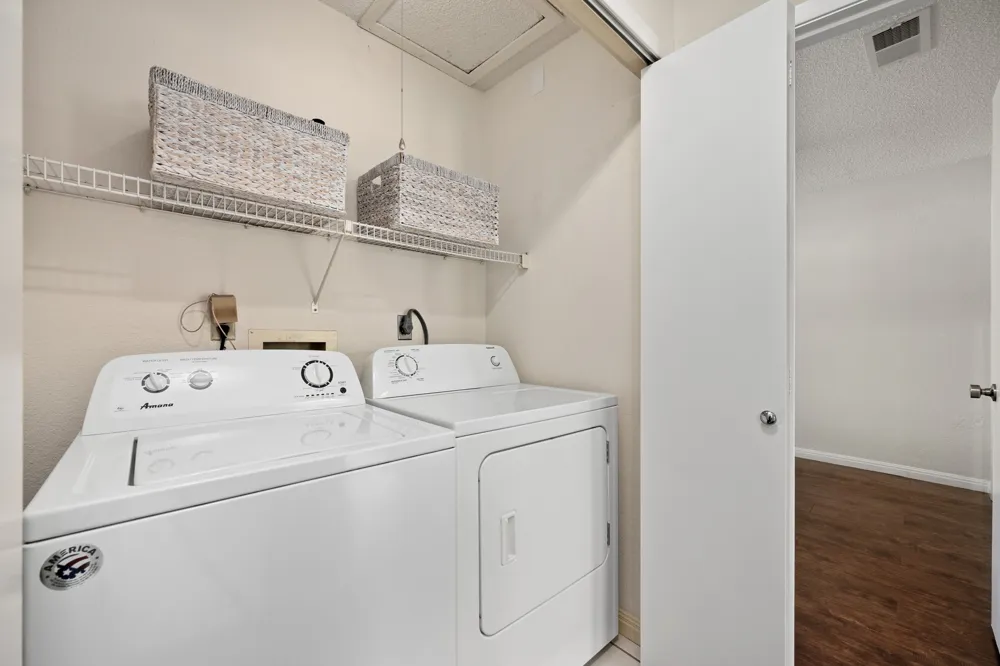 1015 E Yager Lane #58 Austin, TX 78753