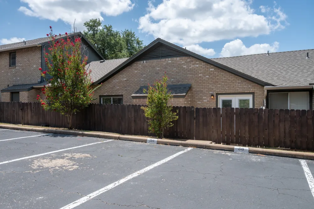 1015 E Yager Lane #58 Austin, TX 78753