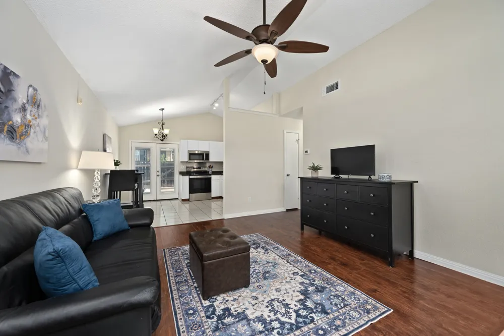 1015 E Yager Lane #58 Austin, TX 78753