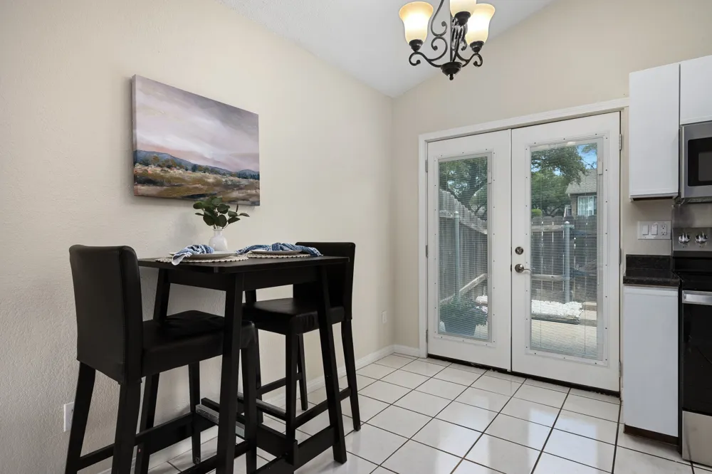 1015 E Yager Lane #58 Austin, TX 78753