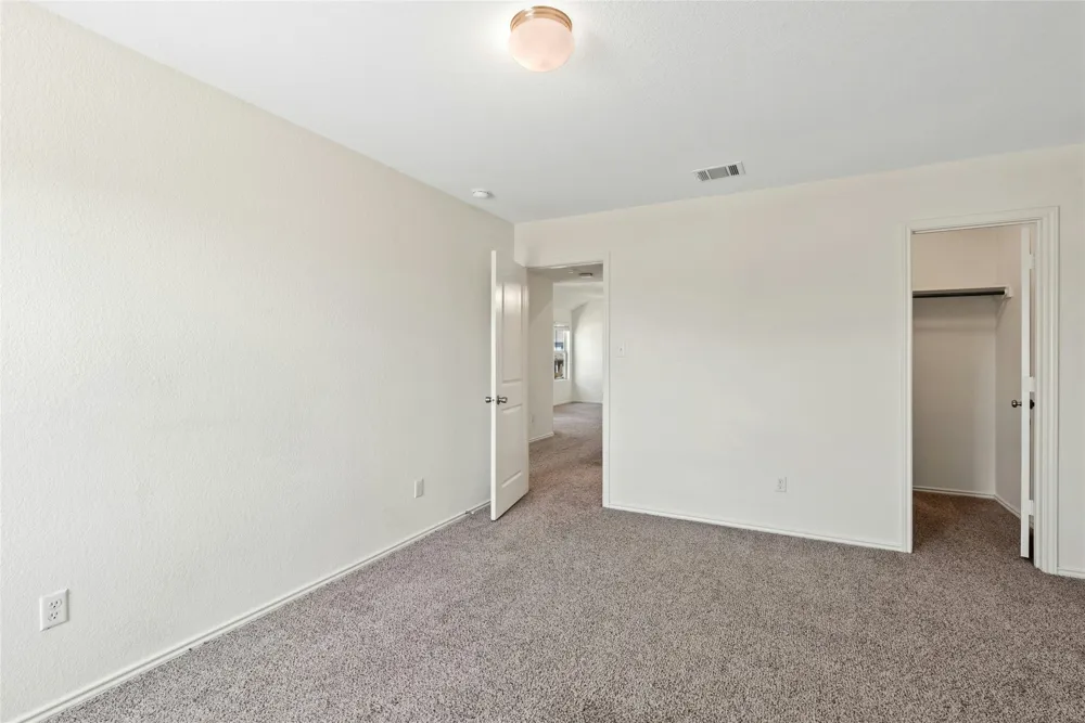 513 Circle Way Jarrell, TX 76537