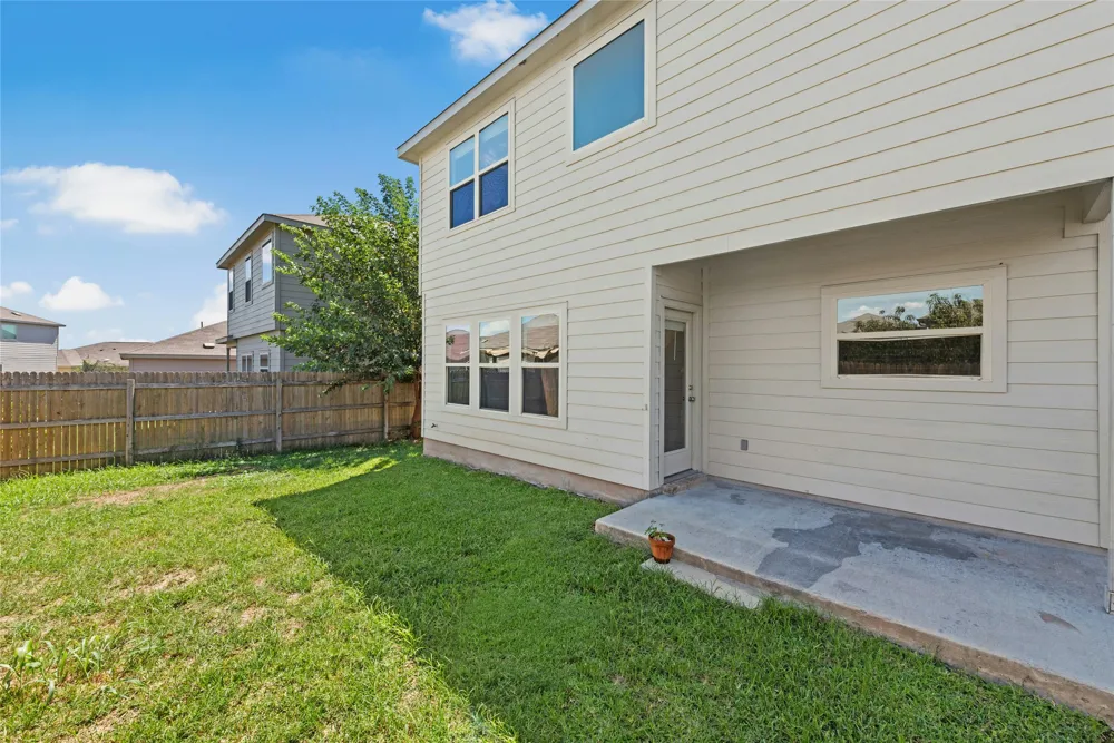 513 Circle Way Jarrell, TX 76537