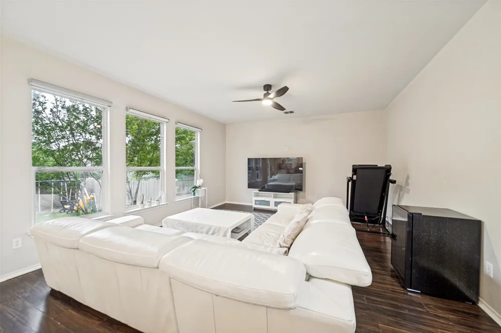 22911 Cardigan Chase San Antonio, TX 78260