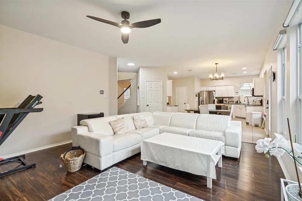 22911 Cardigan Chase San Antonio, TX 78260