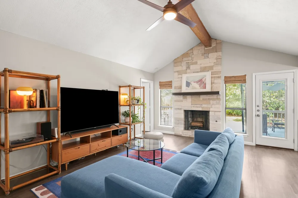 2316 Lasso Drive Round Rock, TX 78681