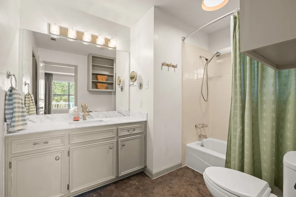 2316 Lasso Drive Round Rock, TX 78681
