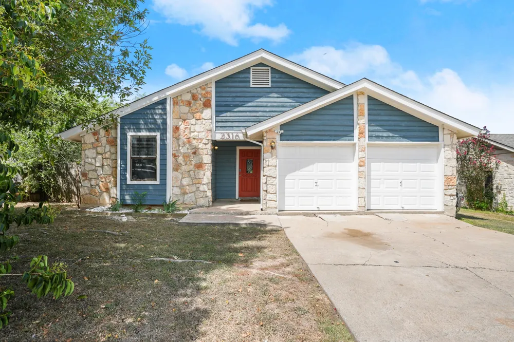 2316 Lasso Drive Round Rock, TX 78681