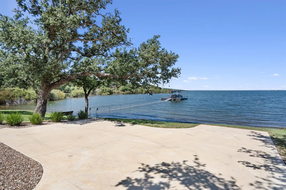 103 Hessie Avenue Burnet, TX 78611