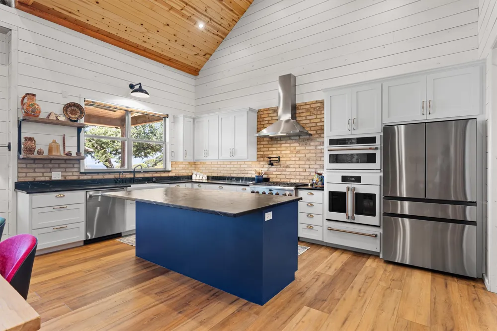 103 Hessie Avenue Burnet, TX 78611