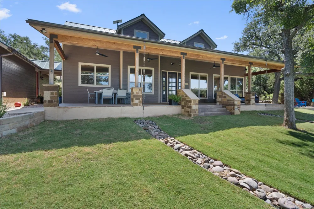 103 Hessie Avenue Burnet, TX 78611