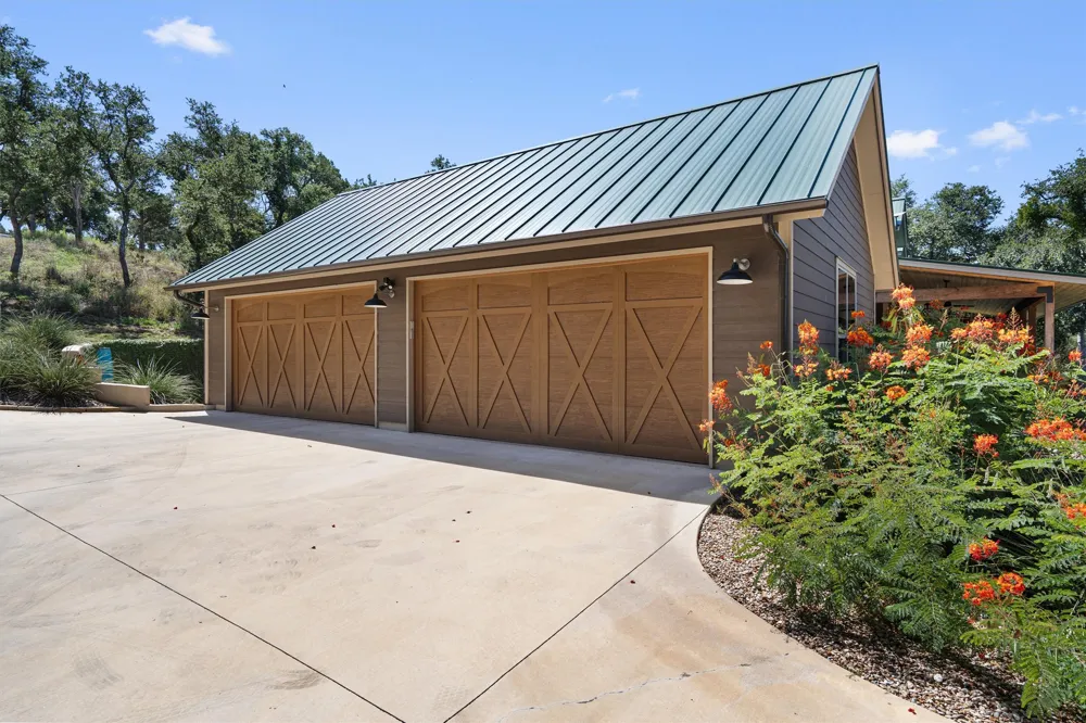 103 Hessie Avenue Burnet, TX 78611