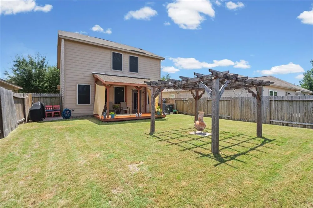 1476 Treeta Trail Kyle, TX 78640