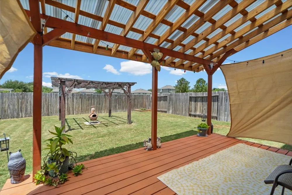 1476 Treeta Trail Kyle, TX 78640