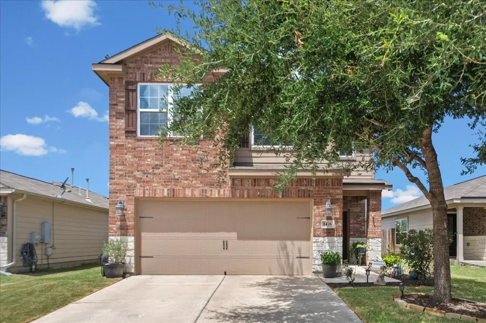 1476 Treeta Trail Kyle, TX 78640