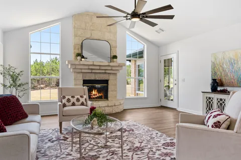 207 Meadow Oaks Drive