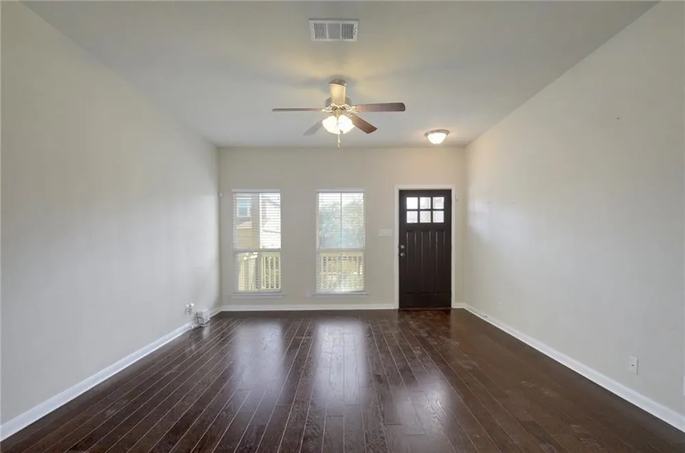8528 White Ibis Drive Austin, TX 78729