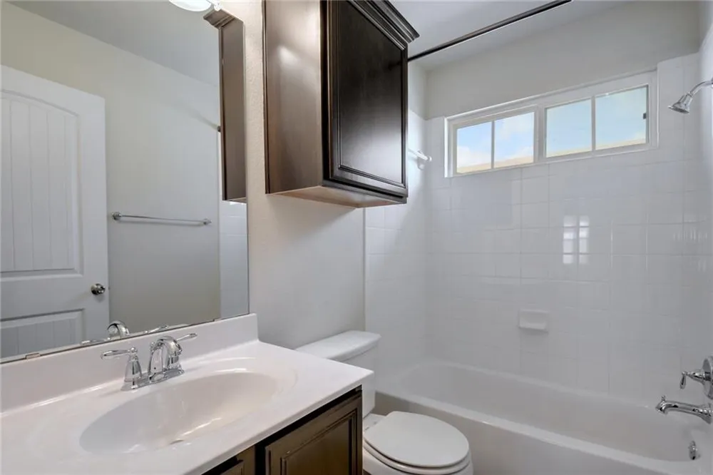 8528 White Ibis Drive Austin, TX 78729