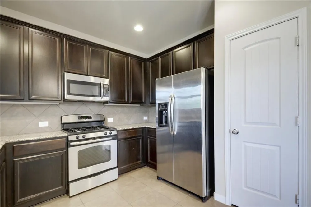 8528 White Ibis Drive Austin, TX 78729